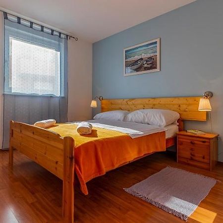 Apartment Lola 梅杜林 外观 照片